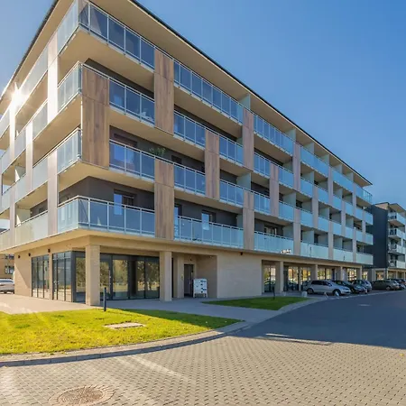 Air Conditioned Apartment In Warsaw With Parking, Desk And Balcony By Noclegi Renters Exterior photo